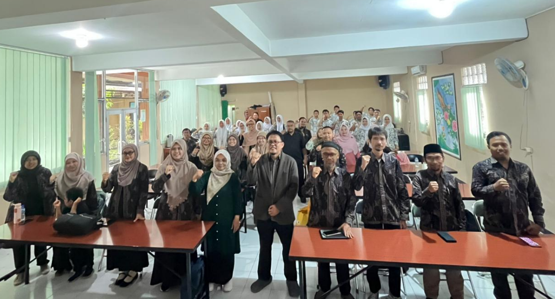 Gelar Pengabdian kepada Masyarakat di SMAN 1 Cilimus Kuningan, Jurusan Matematika Mengasah Deep Thinking dan Berpikir Logis Siswa Melalui Pembelajaran Matematika